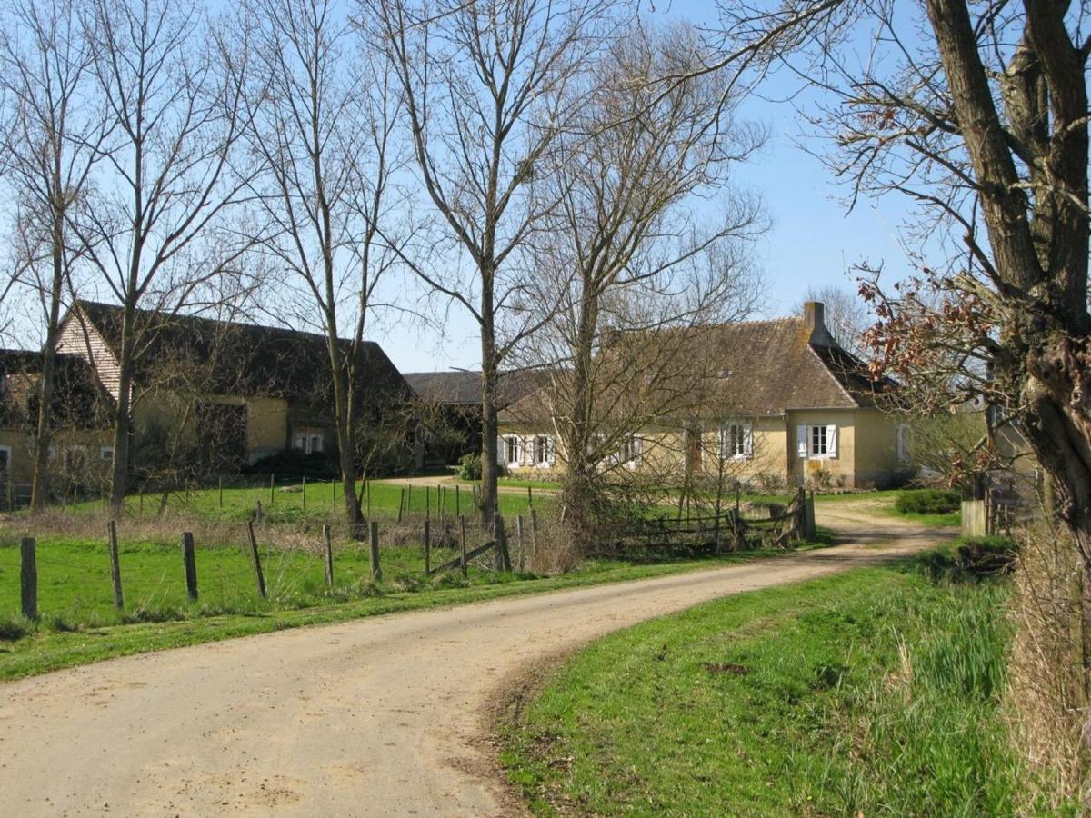 Maison Spacieuse Et Independante Avec Jardin Et Terrasse, Ideale Pour Observer La Nature En Sarthe - Fr-1-410-215 Rouperroux-le-Coquet Exterior foto